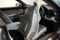 ポルシェ 911(Type991.2) Carrera GTS PDK レザー×Sport-Texインテリア(グラファイトブルー×クレヨン) 前後パークアシスト付リバーシングカメラ グラファイトブルーメタリック 中古車 中古車