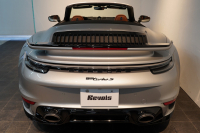 ポルシェ 911(Type992) Turbo S Cabriolet PDK 左H 1オーナー PSMP2年付 スポーツデザインPKG ヘリテージデザインPKGクラシック スポエグ フロントリフト マトリクスLED 中古車 中古車