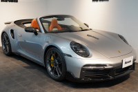 ポルシェ 911(Type992) Turbo S Cabriolet PDK 左H 1オーナー PSMP2年付 スポーツデザインPKG ヘリテージデザインPKGクラシック スポエグ フロントリフト マトリクスLED 中古車 中古車