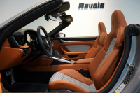 ポルシェ 911(Type992) Turbo S Cabriolet PDK 左H 1オーナー PSMP2年付 スポーツデザインPKG ヘリテージデザインPKGクラシック スポエグ フロントリフト マトリクスLED 中古車 中古車