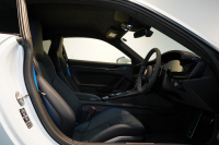 ポルシェ 911(Type992) GT3 PDK 後期モデル(Type992.2) 1オーナー OP407 PCCB フロントリフト HDマトリックスLEDヘッドライト(ティンテッド) クロノPKG 中古車 中古車