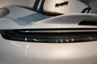 ポルシェ 911(Type992) GT3 PDK 後期モデル(Type992.2) 1オーナー OP407 PCCB フロントリフト HDマトリックスLEDヘッドライト(ティンテッド) クロノPKG 中古車 中古車
