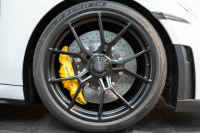 ポルシェ 911(Type992) GT3 PDK 後期モデル(Type992.2) 1オーナー OP407 PCCB フロントリフト HDマトリックスLEDヘッドライト(ティンテッド) クロノPKG 中古車 中古車