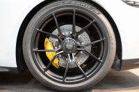 ポルシェ 911(Type992) GT3 PDK 後期モデル(Type992.2) 1オーナー OP407 PCCB フロントリフト HDマトリックスLEDヘッドライト(ティンテッド) クロノPKG 中古車 中古車