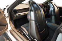 ポルシェ 911(Type992) GT3 PDK 後期モデル(Type992.2) 1オーナー OP407 PCCB フロントリフト HDマトリックスLEDヘッドライト(ティンテッド) クロノPKG 中古車 中古車