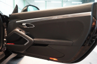 ポルシェ 911(Type991.1) Carrera S PDK スポーツクロノ スポーツエグゾースト ガラスSR オールレザー 延長保証令和6年6月 中古車 中古車