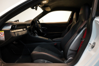 ポルシェ 911(Type991.2) Carrera 4 GTS GTSインテリア&カーボンインテリア フロントリフト  キャララホワイト 中古車 中古車