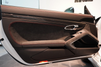 ポルシェ 911(Type991.2) Carrera 4 GTS GTSインテリア&カーボンインテリア フロントリフト  キャララホワイト 中古車 中古車