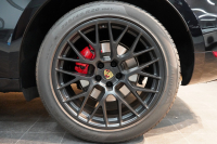 ポルシェ マカン GTS PASM付エアサス PDLS+LEDヘッドライト フルレザーインテリア レーンキープ&チェンジ 中古車 中古車