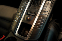 ポルシェ マカン GTS PASM付エアサス PDLS+LEDヘッドライト フルレザーインテリア レーンキープ&チェンジ 中古車 中古車