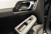 ポルシェ マカン GTS PASM付エアサス PDLS+LEDヘッドライト フルレザーインテリア レーンキープ&チェンジ 中古車 中古車