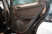 ポルシェ マカン GTS PASM付エアサス PDLS+LEDヘッドライト フルレザーインテリア レーンキープ&チェンジ 中古車 中古車