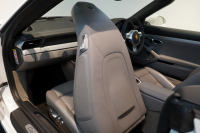 ポルシェ 911(Type991.1) Carrera S Cabriolet スポクロ スポエグ ツートンオールレザー スポーツステアリング 中古車 中古車