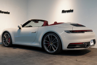 ポルシェ 911(Type992) Carrera S Cabriolet スポクロ スポエグ ツートンレザー OP320 中古車 中古車