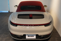 ポルシェ 911(Type992) Carrera S Cabriolet スポクロ スポエグ ツートンレザー OP320 中古車 中古車