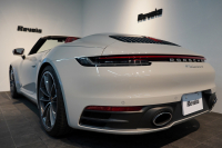 ポルシェ 911(Type992) Carrera S Cabriolet スポクロ スポエグ ツートンレザー OP320 中古車 中古車