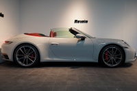 ポルシェ 911(Type992) Carrera S Cabriolet スポクロ スポエグ ツートンレザー OP320 中古車 中古車