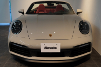ポルシェ 911(Type992) Carrera S Cabriolet スポクロ スポエグ ツートンレザー OP320 中古車 中古車