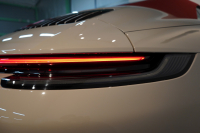 ポルシェ 911(Type992) Carrera S Cabriolet スポクロ スポエグ ツートンレザー OP320 中古車 中古車