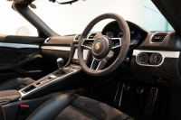 ポルシェ ボクスター(Type981) Spyder PCCB 18wayスポーツシート オールレザー×イエローステッチ キャララホワイト 中古車 中古車