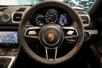 ポルシェ ボクスター(Type981) Spyder PCCB 18wayスポーツシート オールレザー×イエローステッチ キャララホワイト 中古車 中古車