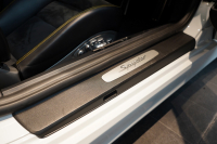 ポルシェ ボクスター(Type981) Spyder PCCB 18wayスポーツシート オールレザー×イエローステッチ キャララホワイト 中古車 中古車