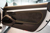 ポルシェ ボクスター(Type981) Spyder PCCB 18wayスポーツシート オールレザー×イエローステッチ キャララホワイト 中古車 中古車