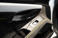 ポルシェ ボクスター(Type981) Spyder PCCB 18wayスポーツシート オールレザー×イエローステッチ キャララホワイト 中古車 中古車