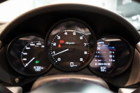 ポルシェ ボクスター(Type981) Spyder PCCB 18wayスポーツシート オールレザー×イエローステッチ キャララホワイト 中古車 中古車