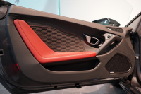 ランボルギーニ ウラカン EVO Spyder RWD Grigio Lynx  エレガントレザーインテリア/Rosso Rea 20インチNarvi鍛造ホイール 中古車 中古車