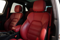 ポルシェ マカン Turbo PDK スポクロ 20インチRSスパイダー パノラマルーフ ACC レーンキープ 中古車 中古車