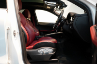 ポルシェ マカン Turbo PDK スポクロ 20インチRSスパイダー パノラマルーフ ACC レーンキープ 中古車 中古車