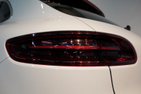 ポルシェ マカン Turbo PDK スポクロ 20インチRSスパイダー パノラマルーフ ACC レーンキープ 中古車 中古車