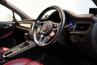 ポルシェ マカン Turbo PDK スポクロ 20インチRSスパイダー パノラマルーフ ACC レーンキープ 中古車 中古車