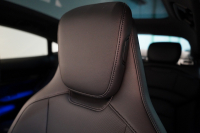 ポルシェ タイカン パフォーマンスバッテリープラス  4+1シート 1オーナー OP390 PSCB スポクロ PASM付エアサス 中古車 中古車