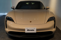 ポルシェ タイカン パフォーマンスバッテリープラス  4+1シート 1オーナー OP390 PSCB スポクロ PASM付エアサス 中古車 中古車