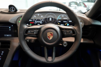 ポルシェ タイカン パフォーマンスバッテリープラス  4+1シート 1オーナー OP390 PSCB スポクロ PASM付エアサス 中古車 中古車