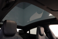 ポルシェ タイカン パフォーマンスバッテリープラス  4+1シート 1オーナー OP390 PSCB スポクロ PASM付エアサス 中古車 中古車