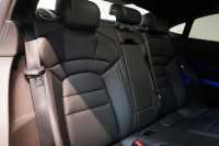 ポルシェ タイカン パフォーマンスバッテリープラス  4+1シート 1オーナー OP390 PSCB スポクロ PASM付エアサス 中古車 中古車