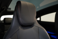 ポルシェ タイカン パフォーマンスバッテリープラス  4+1シート 1オーナー OP390 PSCB スポクロ PASM付エアサス 中古車 中古車