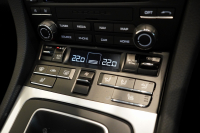 ポルシェ 718 ボクスター GTS 2.5 PDK PDLS+LEDヘッドライト  2ゾーンオートエアコン パークアシスト付バックカメラ 中古車 中古車