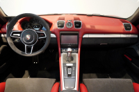 ポルシェ ボクスター(Type981) Spyder スパイダークラシックインテリア カーボンスポーツフルバケットシート 中古車 中古車