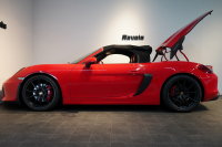 ポルシェ ボクスター(Type981) Spyder スパイダークラシックインテリア カーボンスポーツフルバケットシート 中古車 中古車