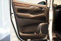 トヨタ アルファード ハイブリッド スペーシャスラウンジ 専用VIPシート JBLプレミアムサウンド ツインムーンルーフ 中古車 中古車