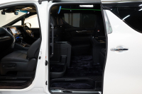 トヨタ アルファード ハイブリッド スペーシャスラウンジ 専用VIPシート JBLプレミアムサウンド ツインムーンルーフ 中古車 中古車