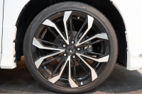 トヨタ アルファード ハイブリッド スペーシャスラウンジ 専用VIPシート JBLプレミアムサウンド ツインムーンルーフ 中古車 中古車