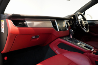 ポルシェ マカン GTS PDK  PCCB ツートンレザーインテリア スポーツエグゾースト 中古車 中古車