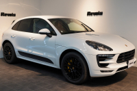 ポルシェ マカン GTS PDK  PCCB ツートンレザーインテリア スポーツエグゾースト 中古車 中古車