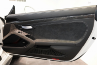 ポルシェ 911(Type991.2) GT3RS LEDヘッドライト PCCB フロントリフト スポーツクロノ  中古車