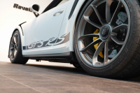 ポルシェ 911(Type991.2) GT3RS LEDヘッドライト PCCB フロントリフト スポーツクロノ  中古車